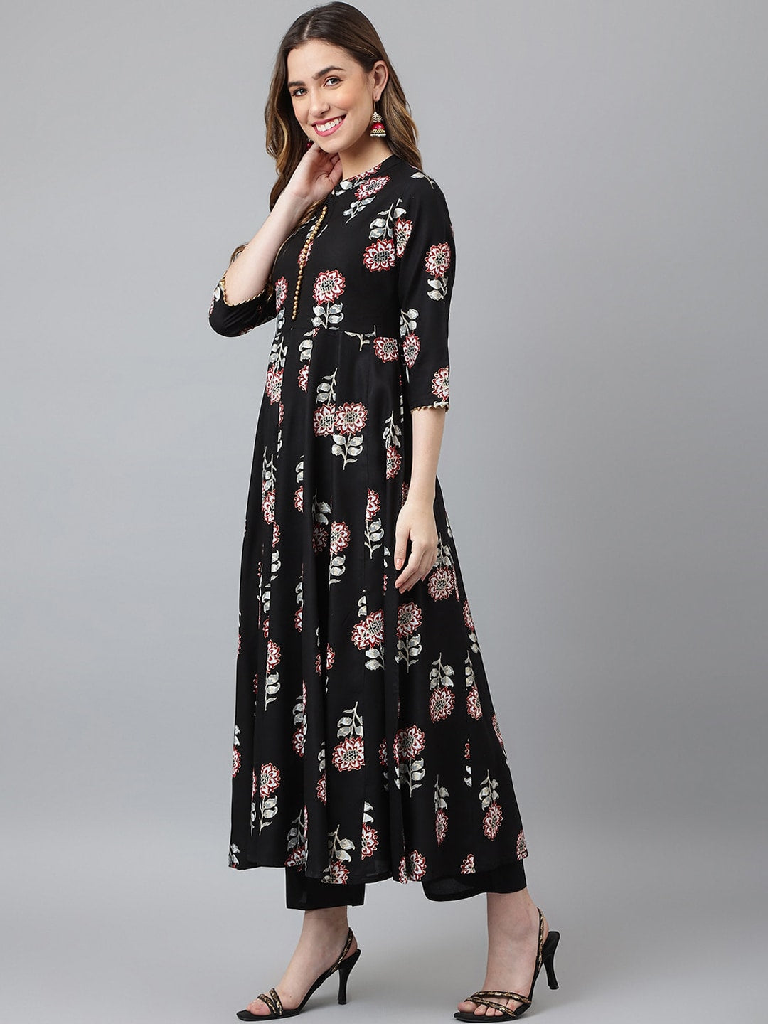 Khushal K Women Black Floral Printed Gotta Patti Kurta with Trousers & With Dupatta - Distacart