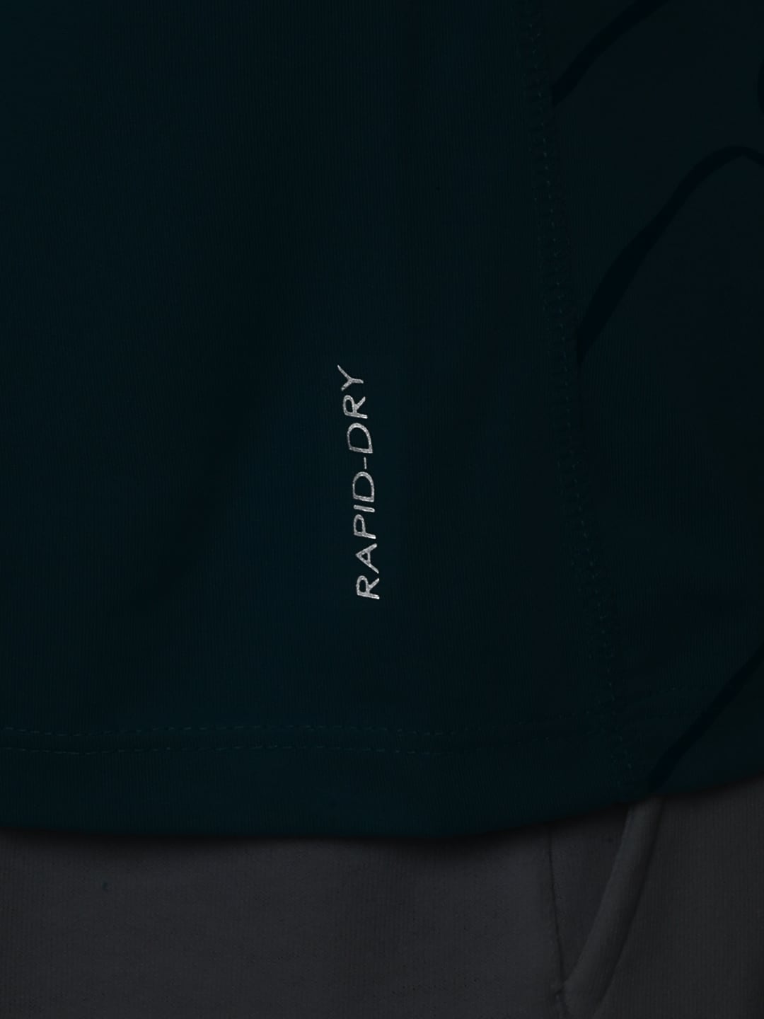 HRX By Hrithik Roshan Training Men Rapid-Dry Brand Carrier T-shirt - Distacart