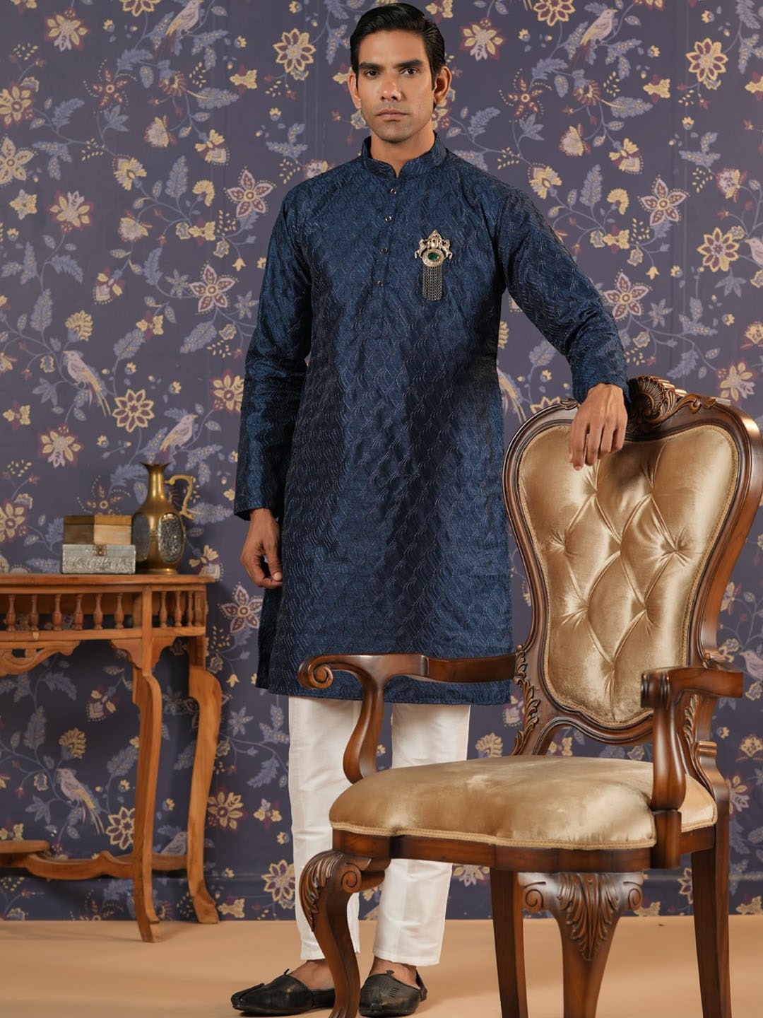 House of Pataudi Ethnic Motifs Embroidered Mandarin Collar Straight Kurta With Trouser - Distacart