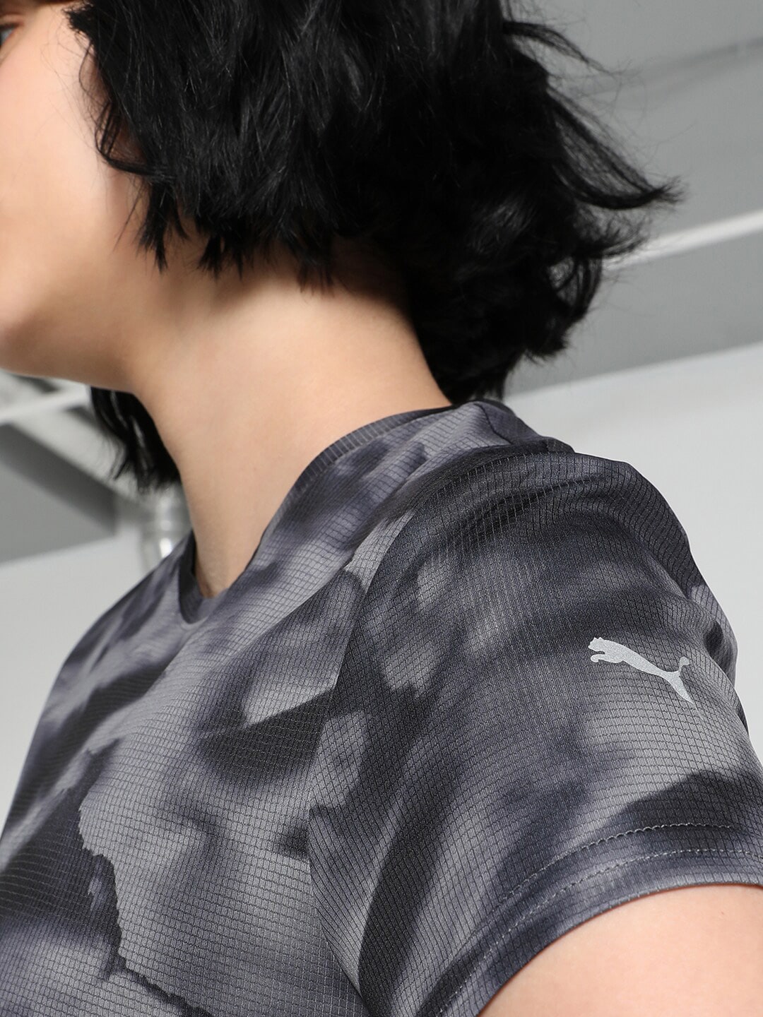 Puma RUN FAVORITE Abstract Printed Round Neck Running T-shirt - Distacart
