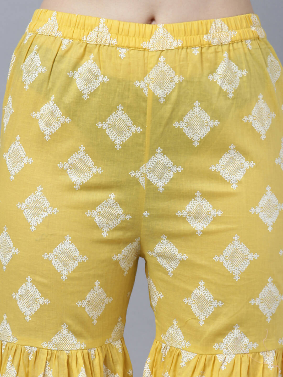 Myshka Women Yellow Floral Pure Cotton Kurti with Palazzos With Dupatta - Distacart