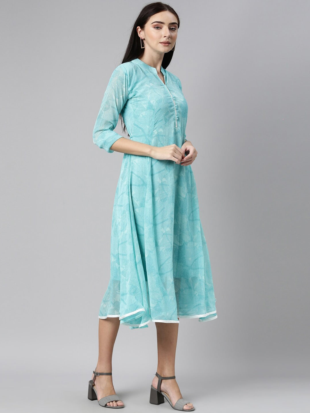 Souchii Blue Floral Chiffon A-Line Midi Dress - Distacart