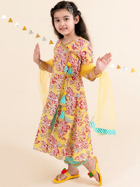 Thumbnail for Girls Yellow Floral Printed Angrakha Pure Cotton Kurta With Trousers With Dupatta - Mini Marvels - Distacart