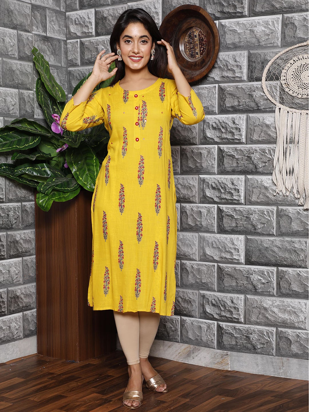 HERE&NOW Women Mustard Yellow Floral Mirror Work Floral Kurta - Distacart
