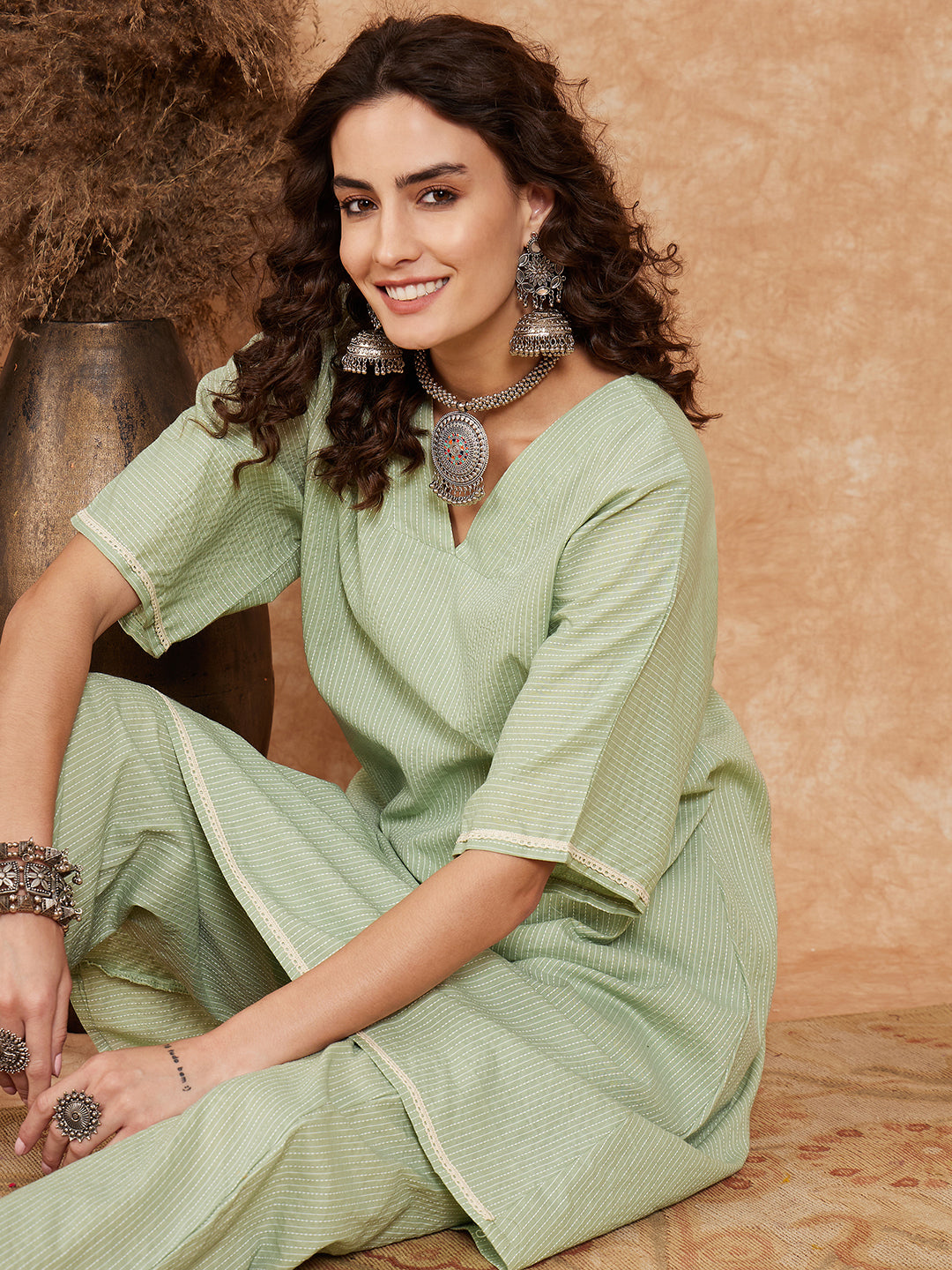 InWeave Women's Sage Green Kantha Lace Wrok Kimono Sleeve Kurta Set - Distacart