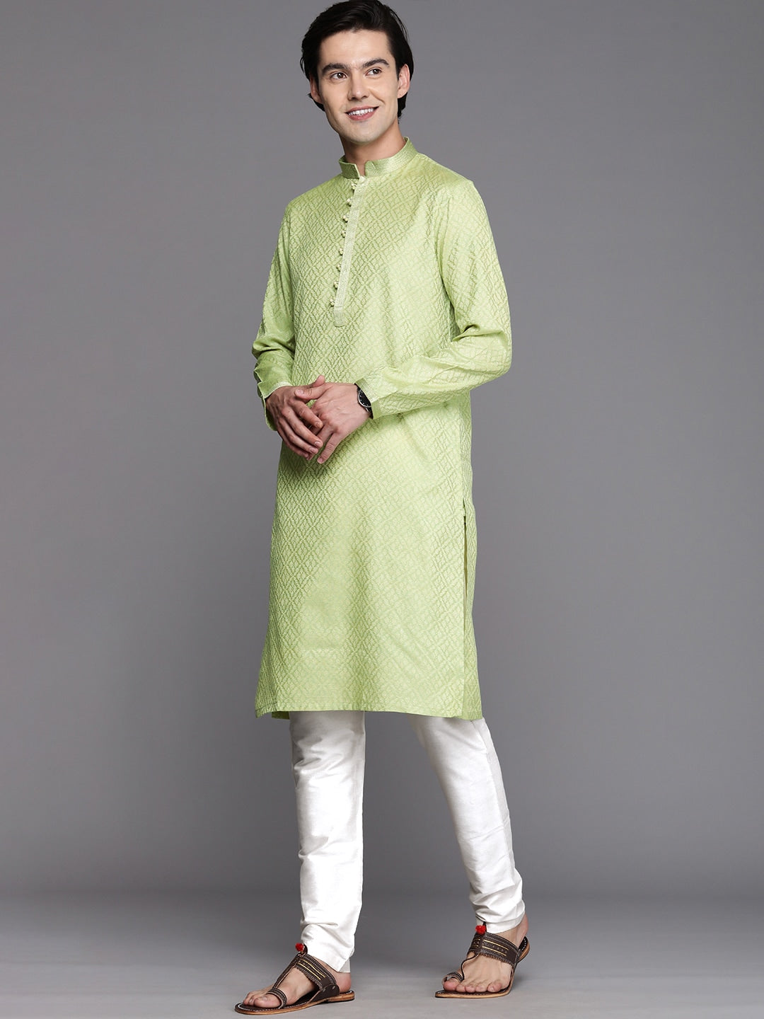 Manyavar Men Green Kurta with Churidar - Distacart