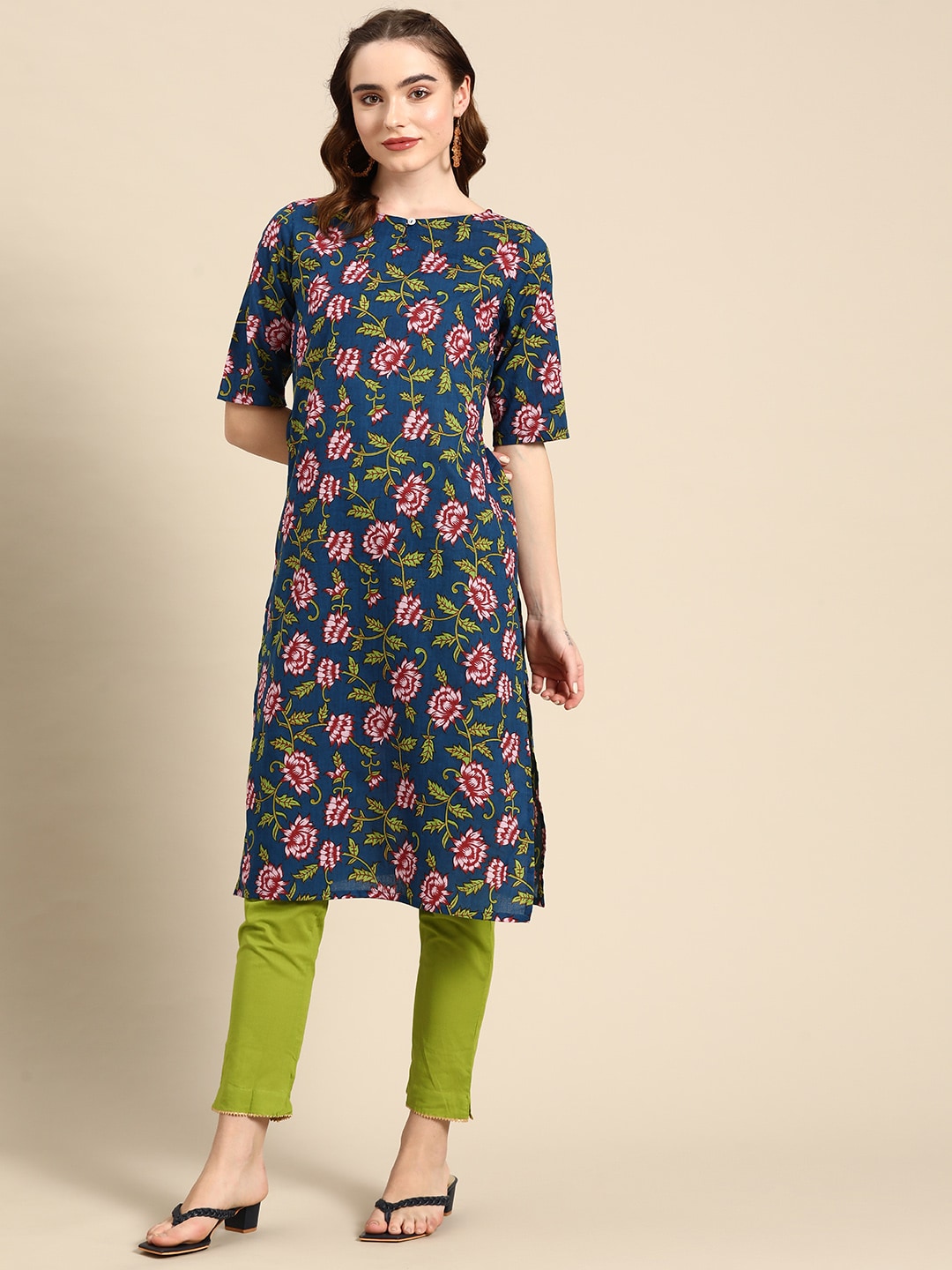 Sangria Floral Printed Boat Neck Straight Kurta - Distacart