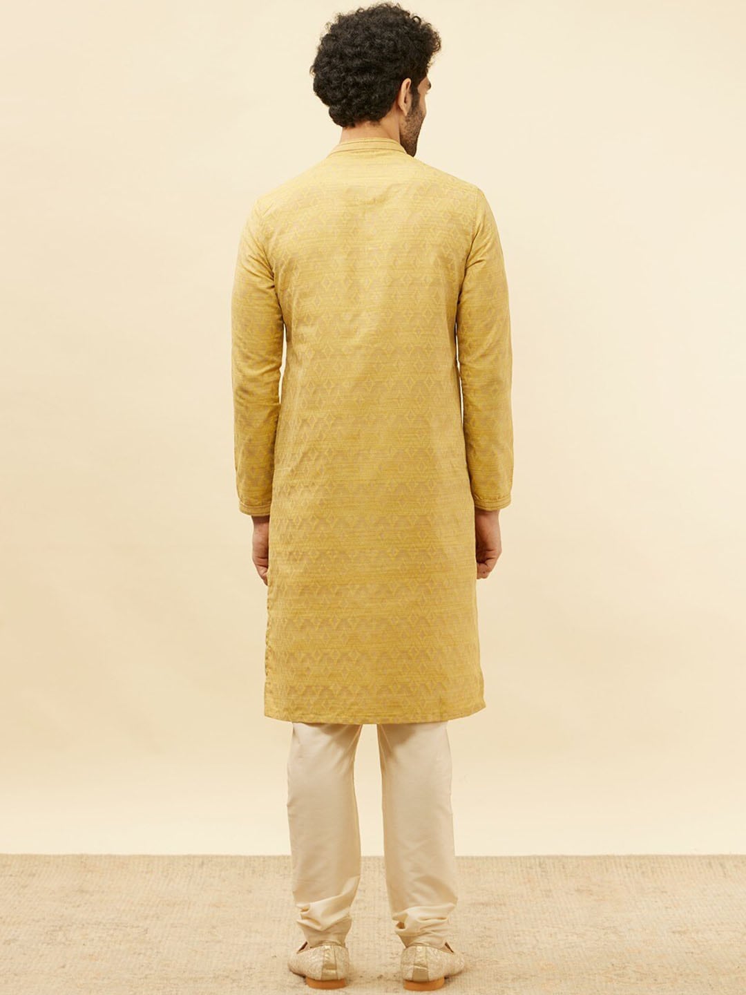 Manyavar Ethnic Motifs Woven Design Regular Kurta with Pyjamas - Distacart