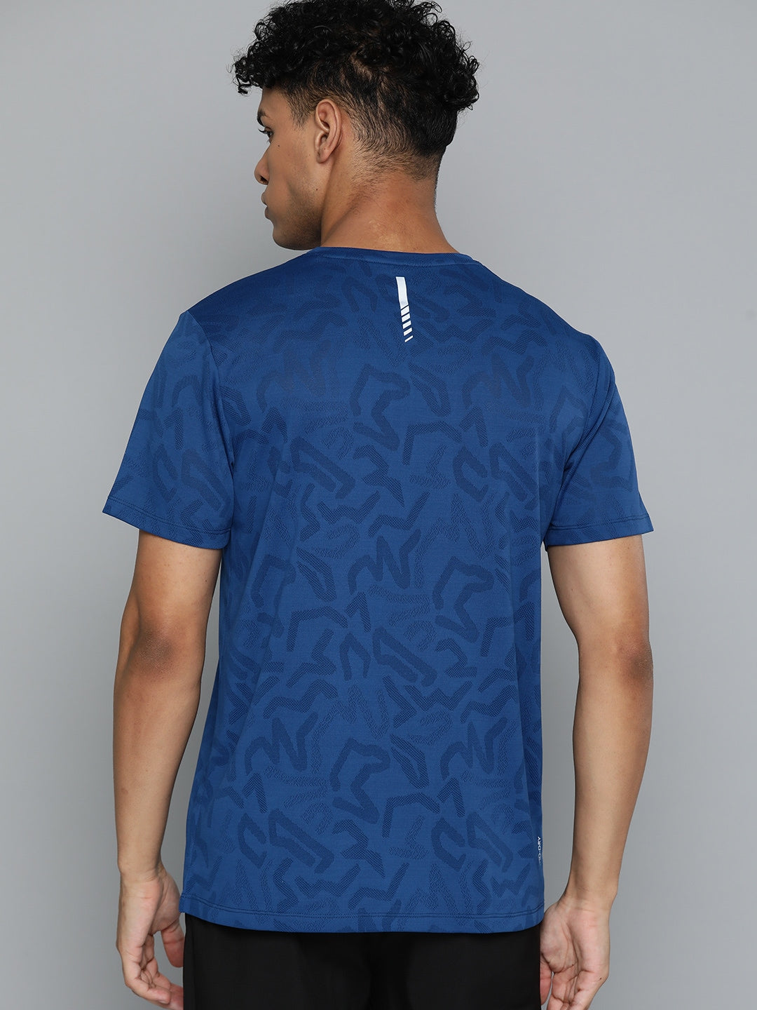 HRX by Hrithik Roshan Men Brand Logo Printed V-Neck Rapid-Dry Sports T-shirt - Distacart