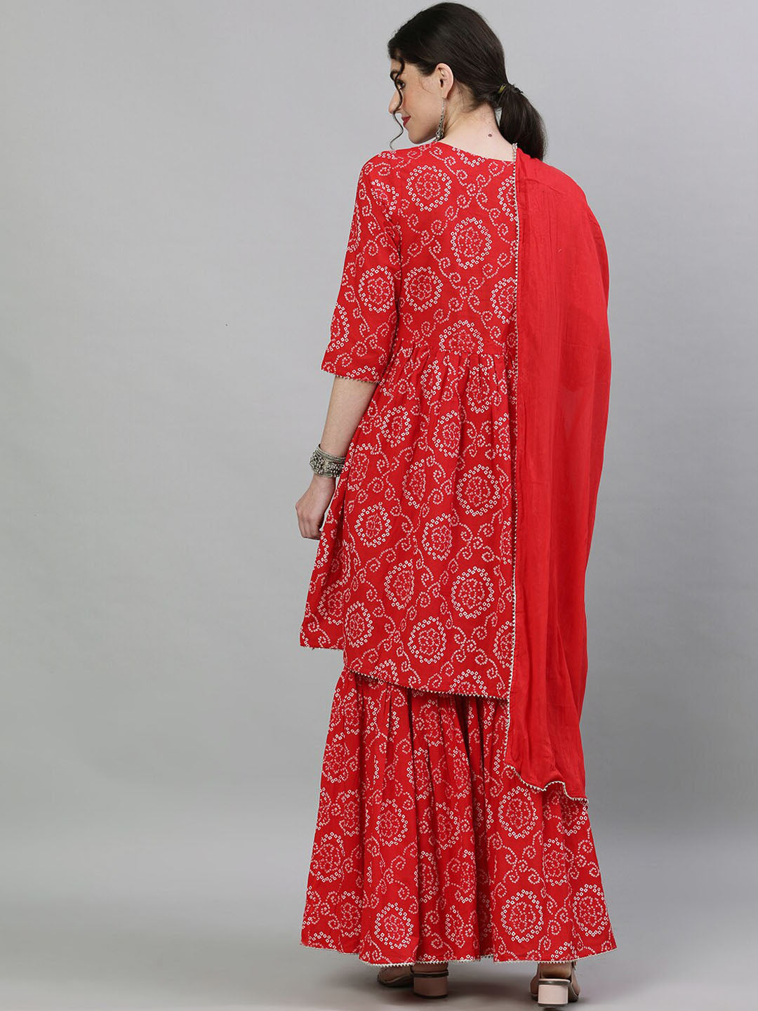 Ishin Women Red & White Printed Kurta with Sharara & Dupatta - Distacart