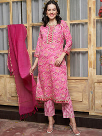 Thumbnail for Sangria Pink Ethnic Motifs Printed Pure Cotton Kurta Set - Distacart