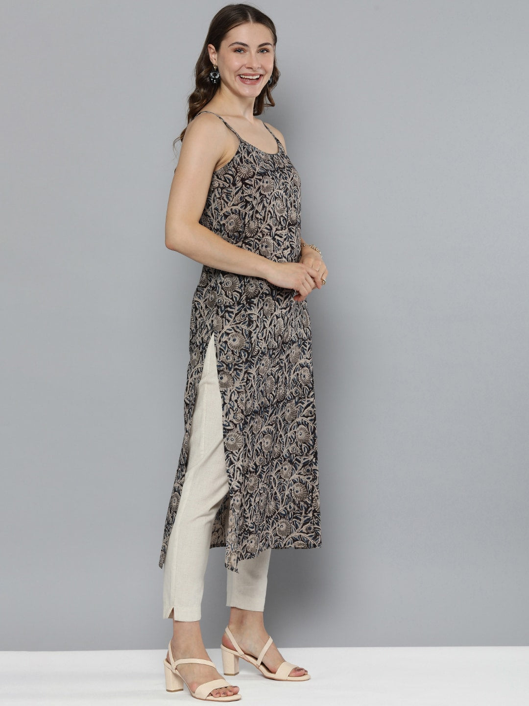 HERE&NOW Floral Printed Kurta - Distacart