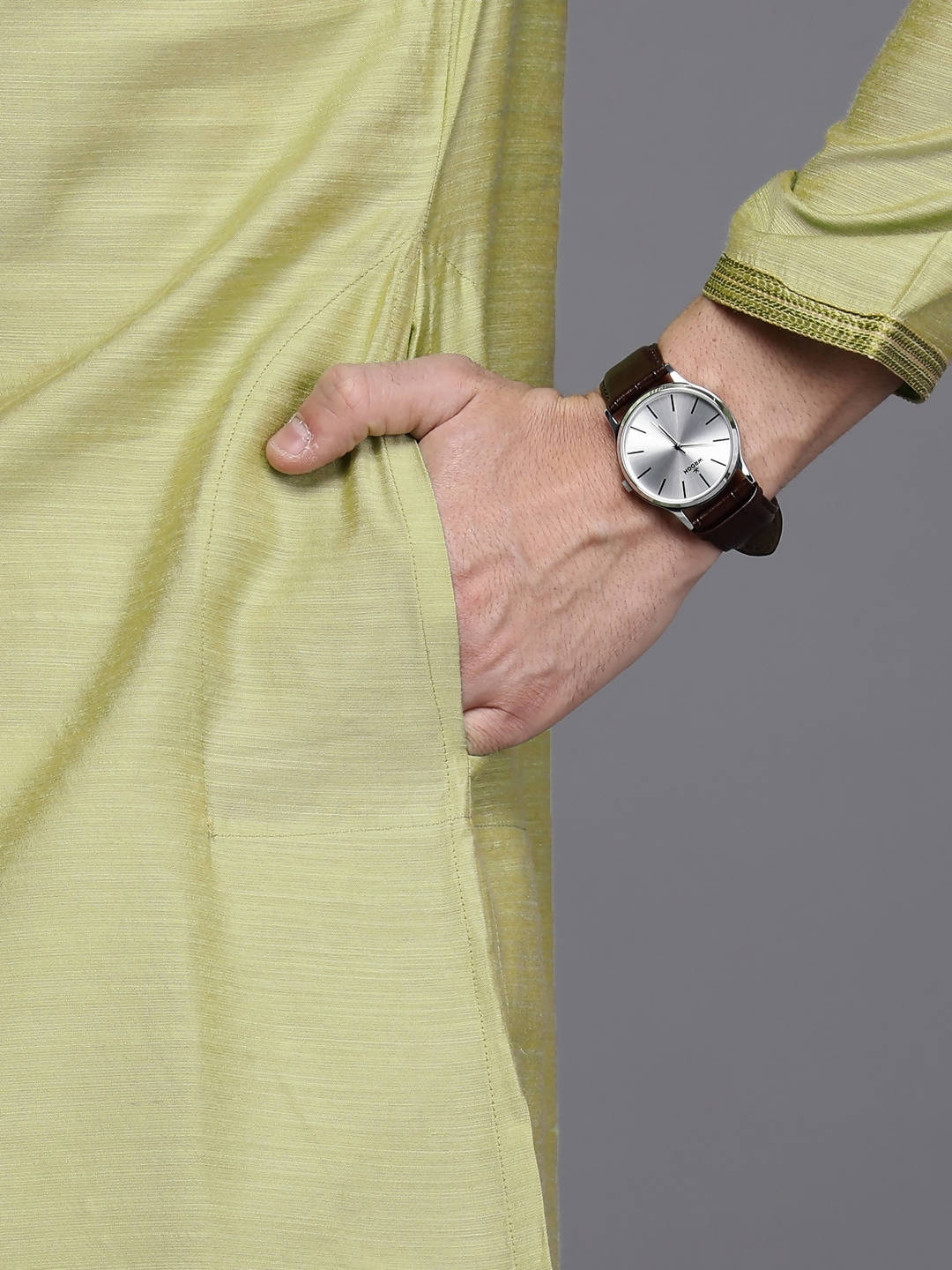 Manyavar Men Green Thread Work Kurta with Churidar - Distacart