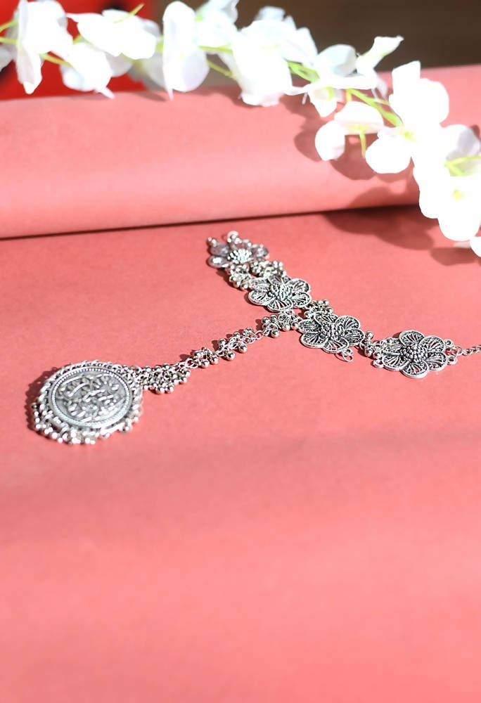 Mominos Fashion Kamal Johar Oxidised Silver-Plated Floral Design Bracelet