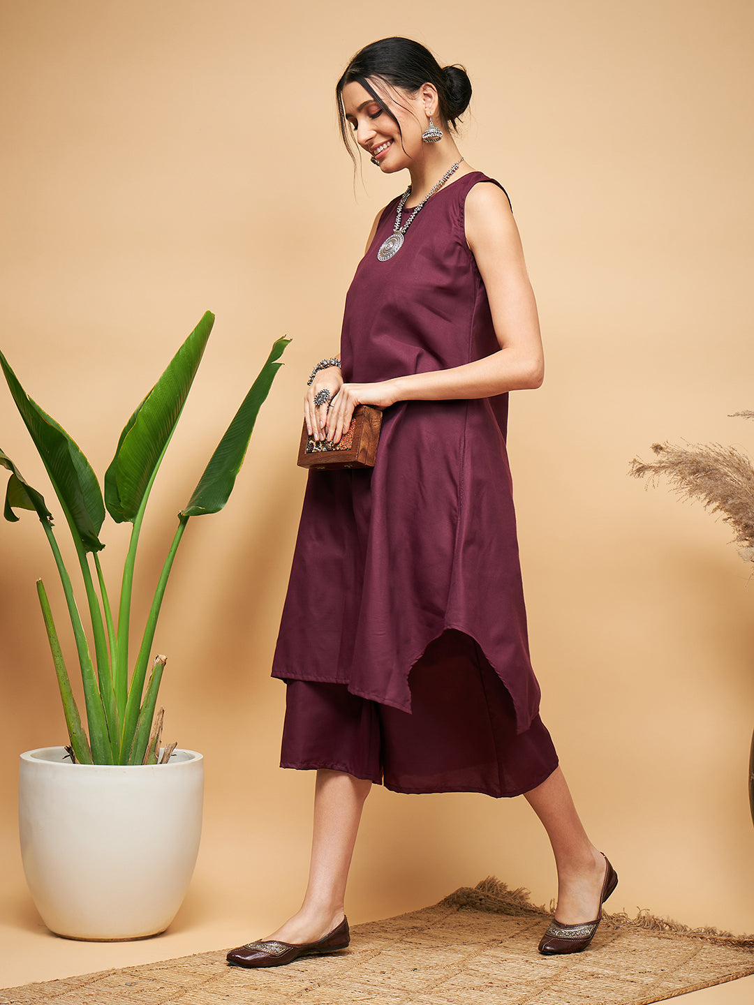 InWeave Women's Wine Solid Short Kurta Palazzo Set - Distacart