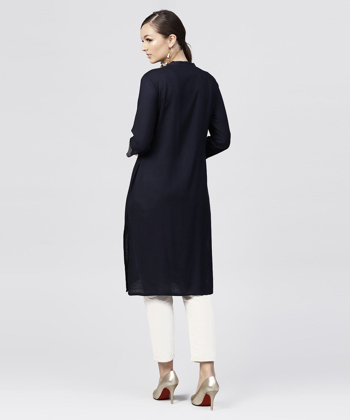 NOZ2TOZ Navy Blue Round Neck Kurta With 3/4 Sleeves And Front Placket - Distacart