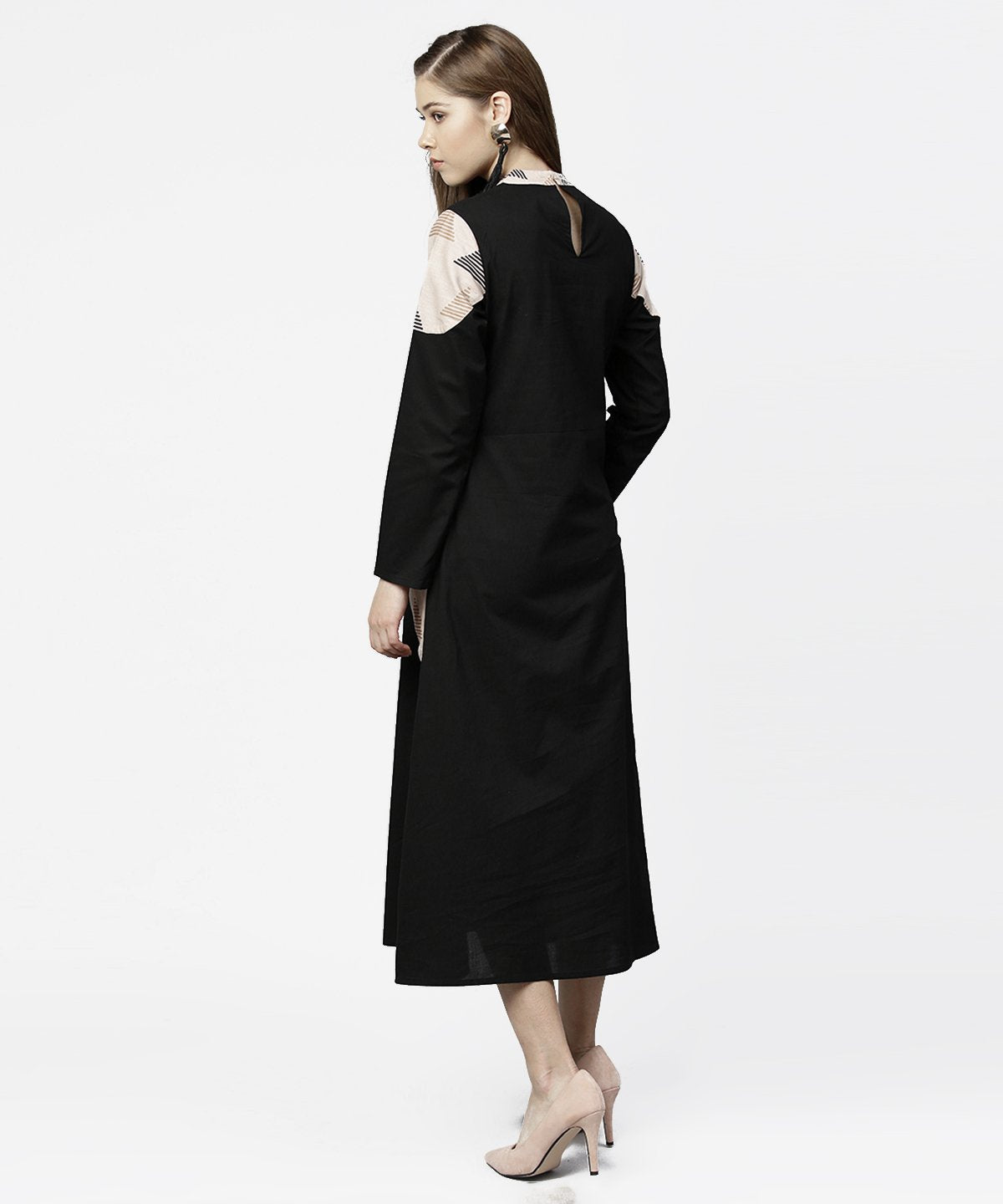 NOZ2TOZ Black 3/4th Sleeve Cotton Maxi Dress With Double Pocket - Distacart