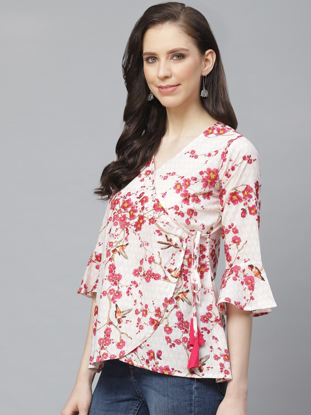 NOZ2TOZ Women Off White & Pink Wrap Floral Printed V-Neck Top - Distacart