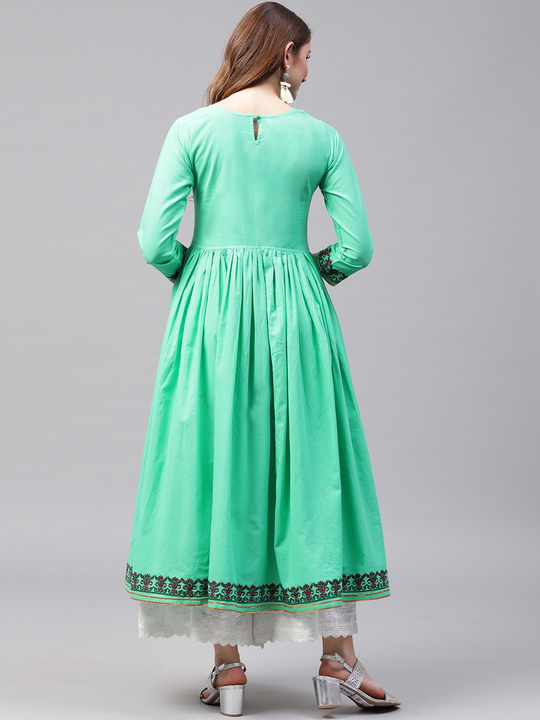 NOZ2TOZ Green 3/4th sleeve block printed Cotton Anarkali kurta - Distacart
