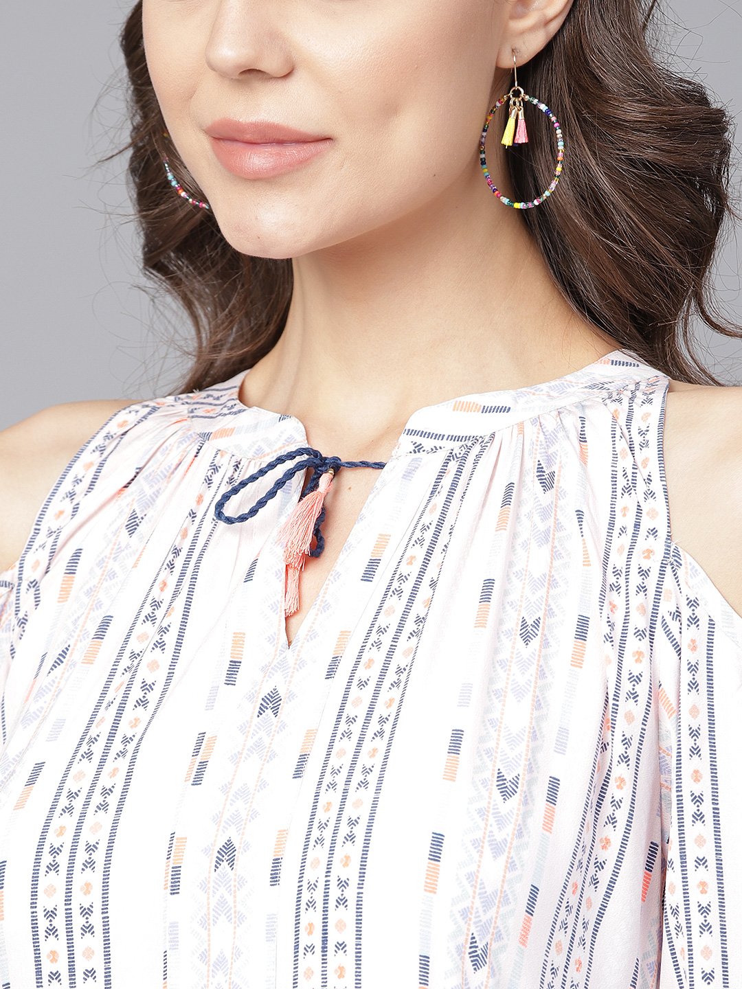 NOZ2TOZ Off White Printed 3/4th Cold Shoulder Sleeve Tiered Anarkali Kurta - Distacart