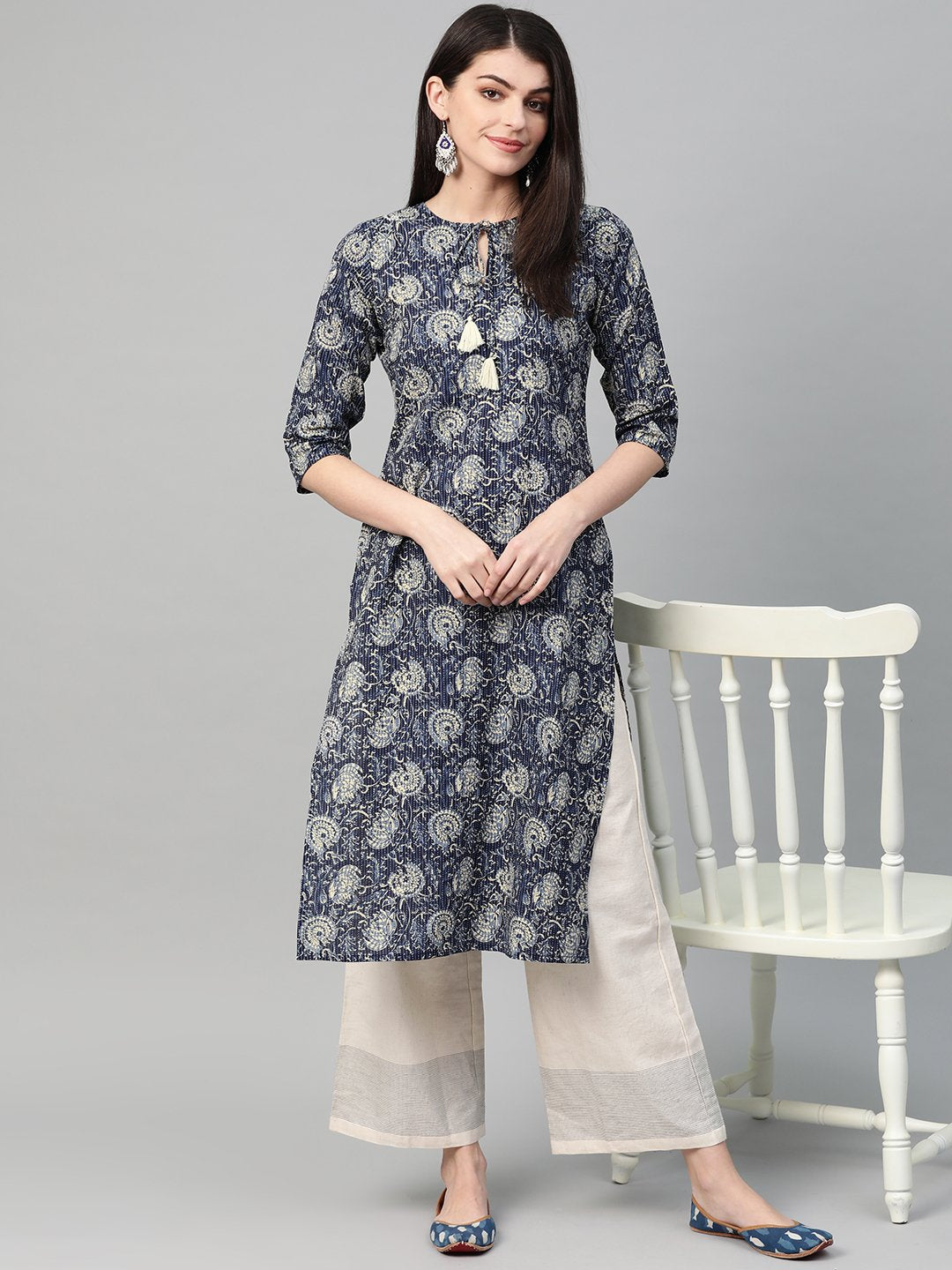 NOZ2TOZ Women Navy Blue & Cream Cotton Straight Floral Printed Kurta - Distacart