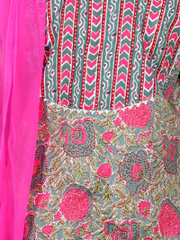 Thumbnail for NOZ2TOZ Green Color Pure Cotton Printed Kurti with Pant For Girls - Distacart