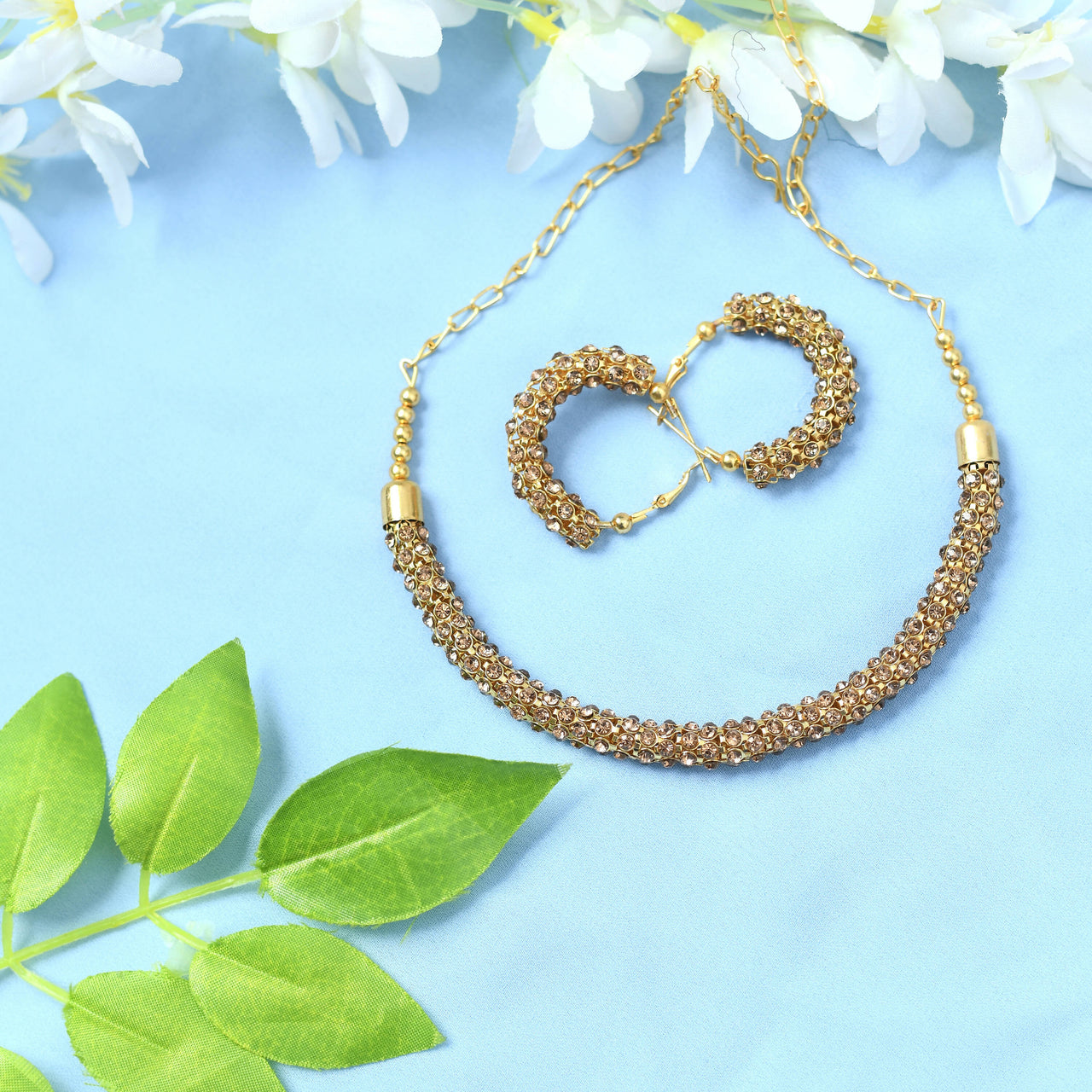 Mominos Fashion Johar Kamal Gold-Plated Brass Finish Hasli Design Choker For Women (Golden) - Distacart