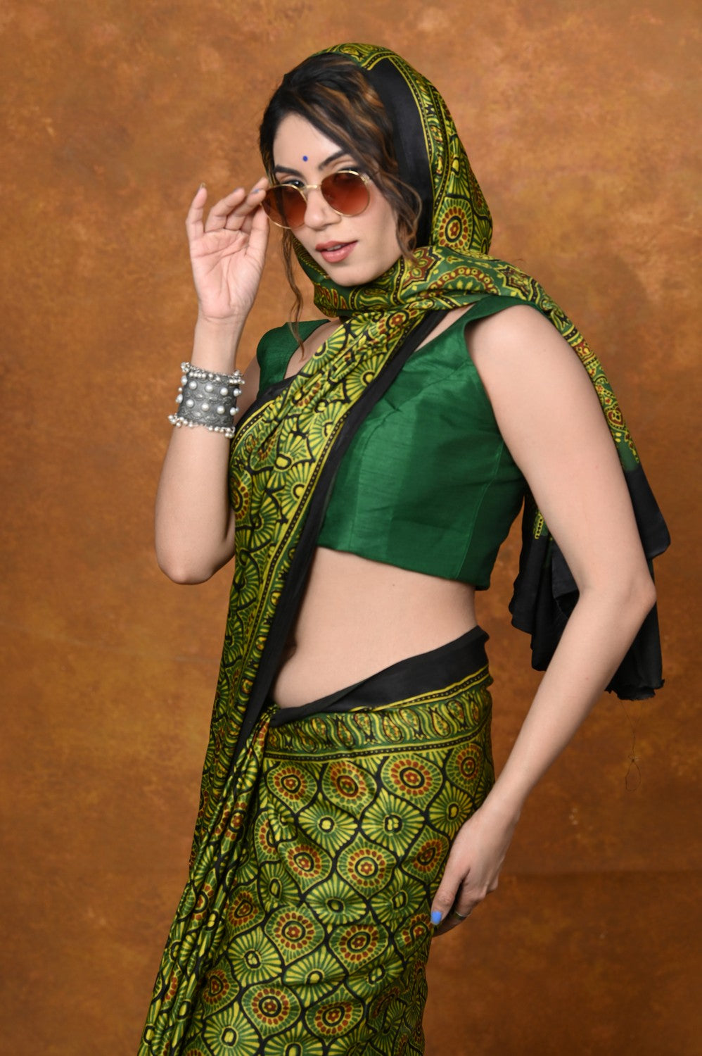 Very Much Indian Handloom Modal Silk Saree With Ajrakh Handblock Print With Eco-Friendly Vegetable Dye - Green - Distacart