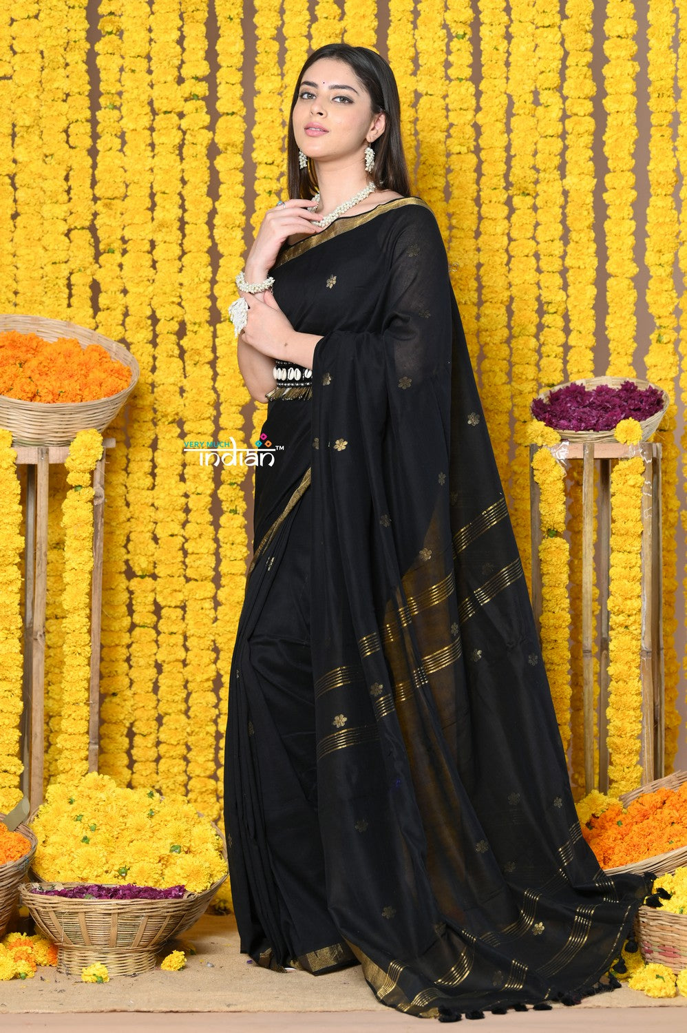 Very Much Indian Rajsi - Designed by VMI! High Quality Mul Cotton Handloom Woven Saree With Sleek Border in Black - Distacart