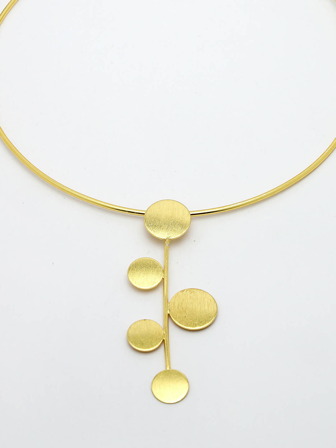 NVR Women Gold-Plated Circular Choker Necklace - Distacart