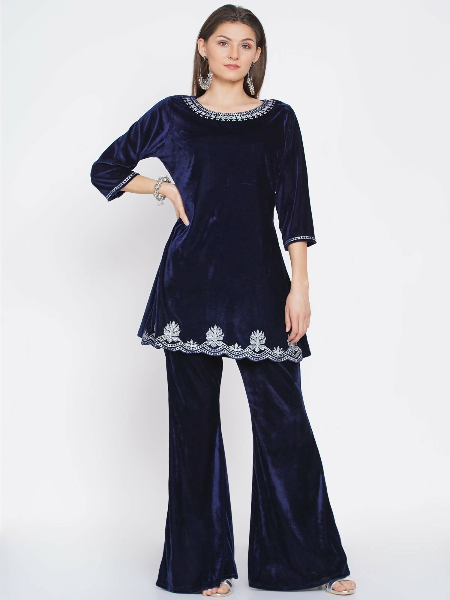 Women Republic Navy Blue Velvet Embroidered Kurta With Bellbottom Pants - Distacart