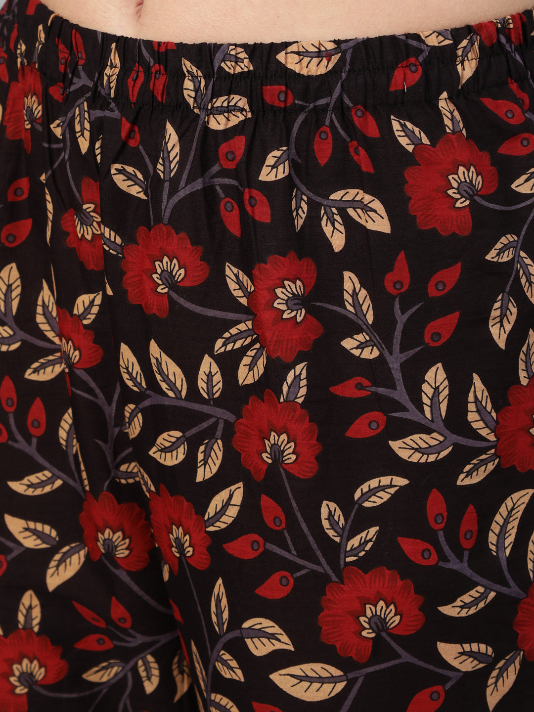 NOZ2TOZ Women Black And Maroon Floral Printed Kurta With Trouser & Dupatta - Distacart