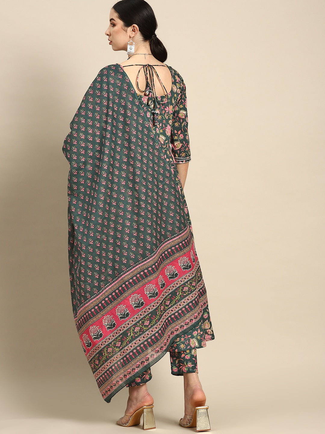 NOZ2TOZ Women Green & Pink Floral Anarkali Kurta With Trouser And Dupatta - Distacart