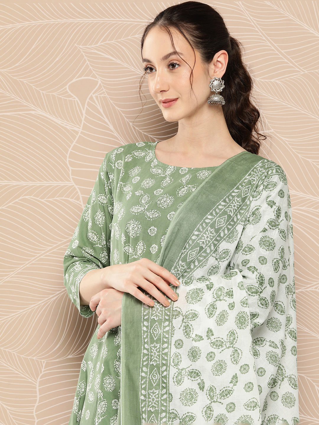 NOZ2TOZ Women Green Floral Printed Anarkali Kurta With Trouser And Dupatta - Distacart