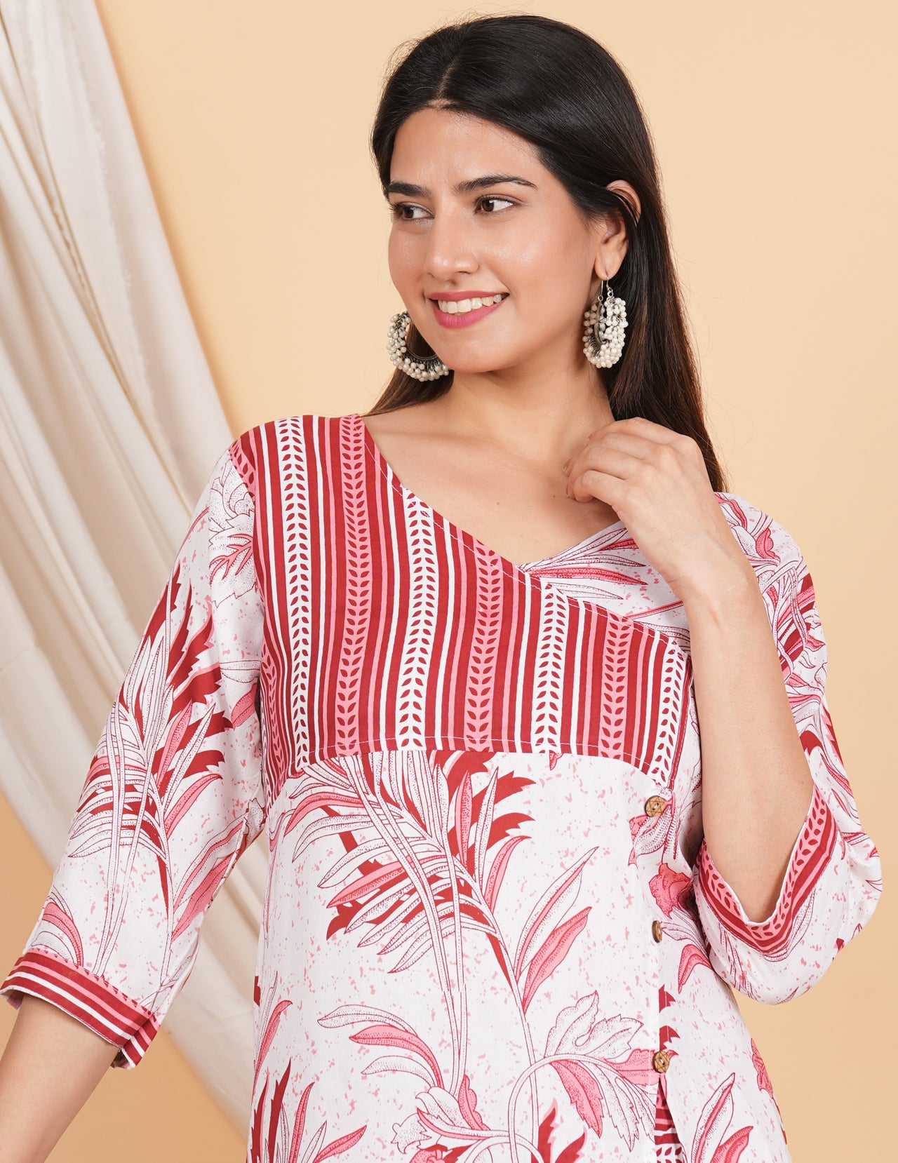 House of RP Women White & Red Rayon Floral Print Kurta & Pant Set - Distacart