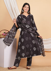 Thumbnail for House of RP Wine Rayon Floral Print Kurta, Palazzo & Dupatta Set - Distacart