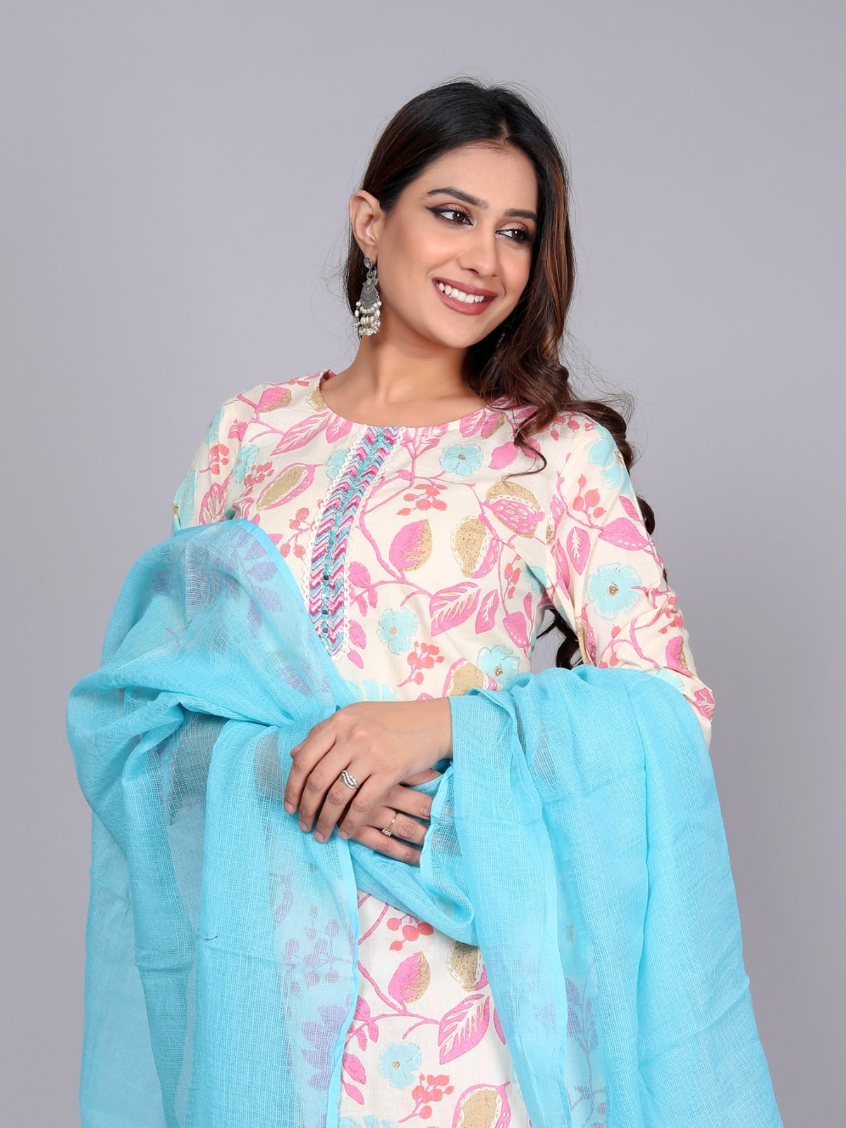 NOZ2TOZ Women Floral Printed Cotton Kurta Set With Dupatta - White - Distacart