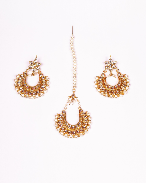 Gold-Plated Alloy Pearl And Kundan Choker Necklace Set - The Pari - Distacart