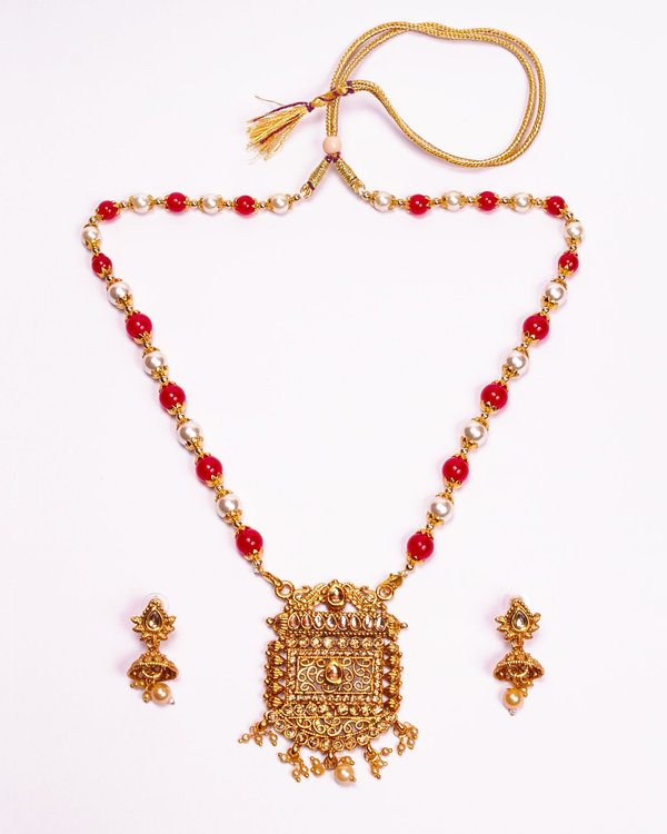 Gold-Plated Alloy Pearl And Beads Mala Pendant Set - The Pari - Distacart