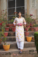 Thumbnail for Rangreza Ethnic Leela Mulmul Chikankari Kurta Yellow - Distacart