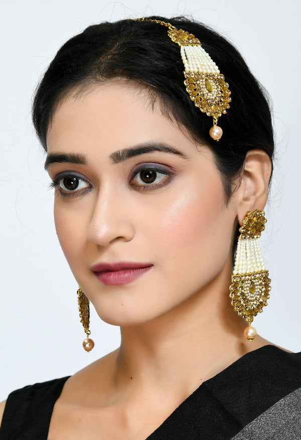 Mominos Fashion Johar Kamal Golden Kundan & Pearls Earrings With Tikka - Distacart