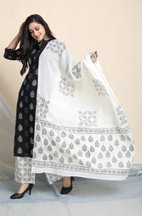 Thumbnail for Janasya Women's Black Cotton Block Print Kurta With Palazzo And Dupatta - Distacart
