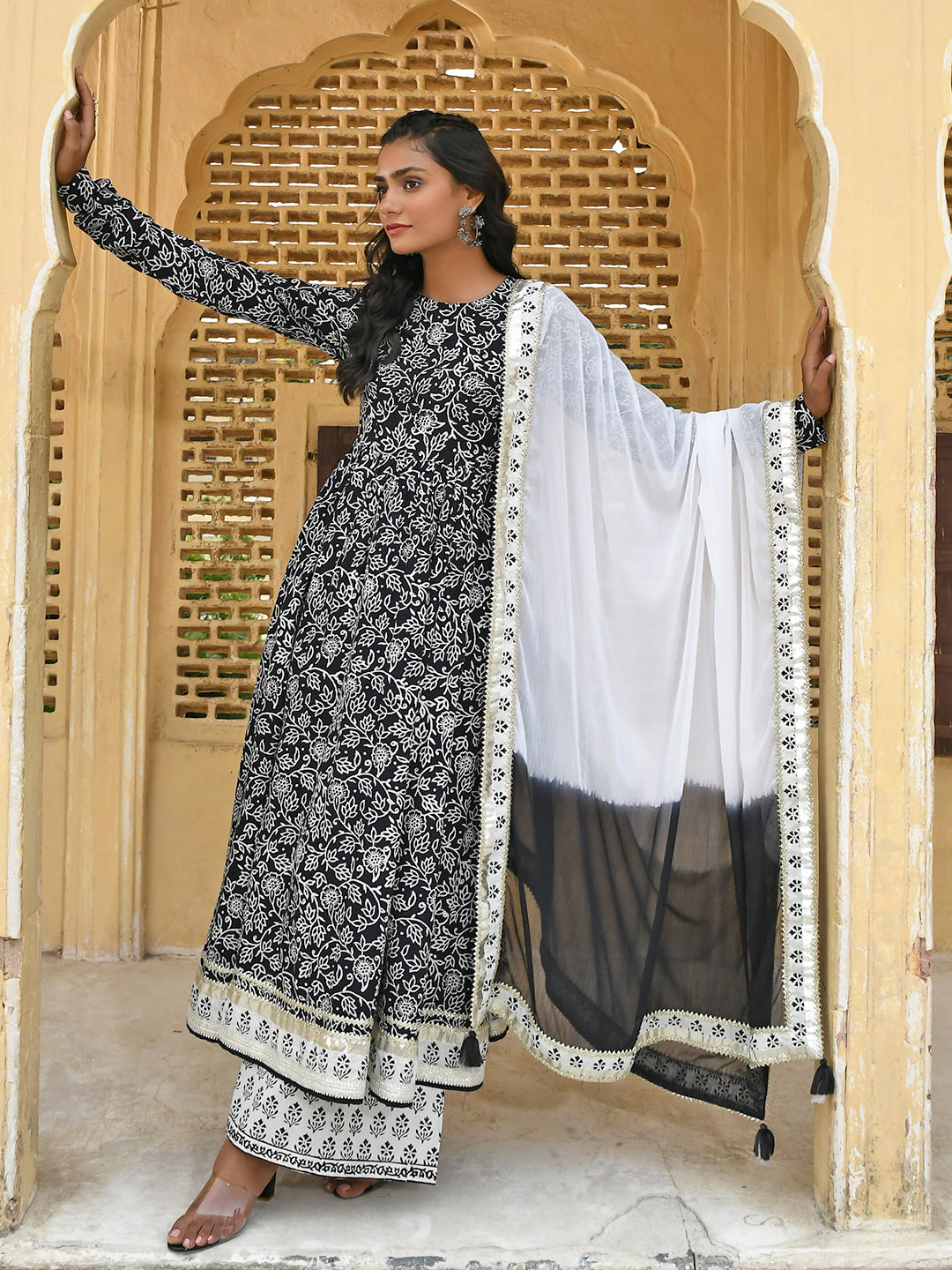 Janasya Women's Black Cotton Floral Print Kurta With Palazzo And Dupatta - Distacart