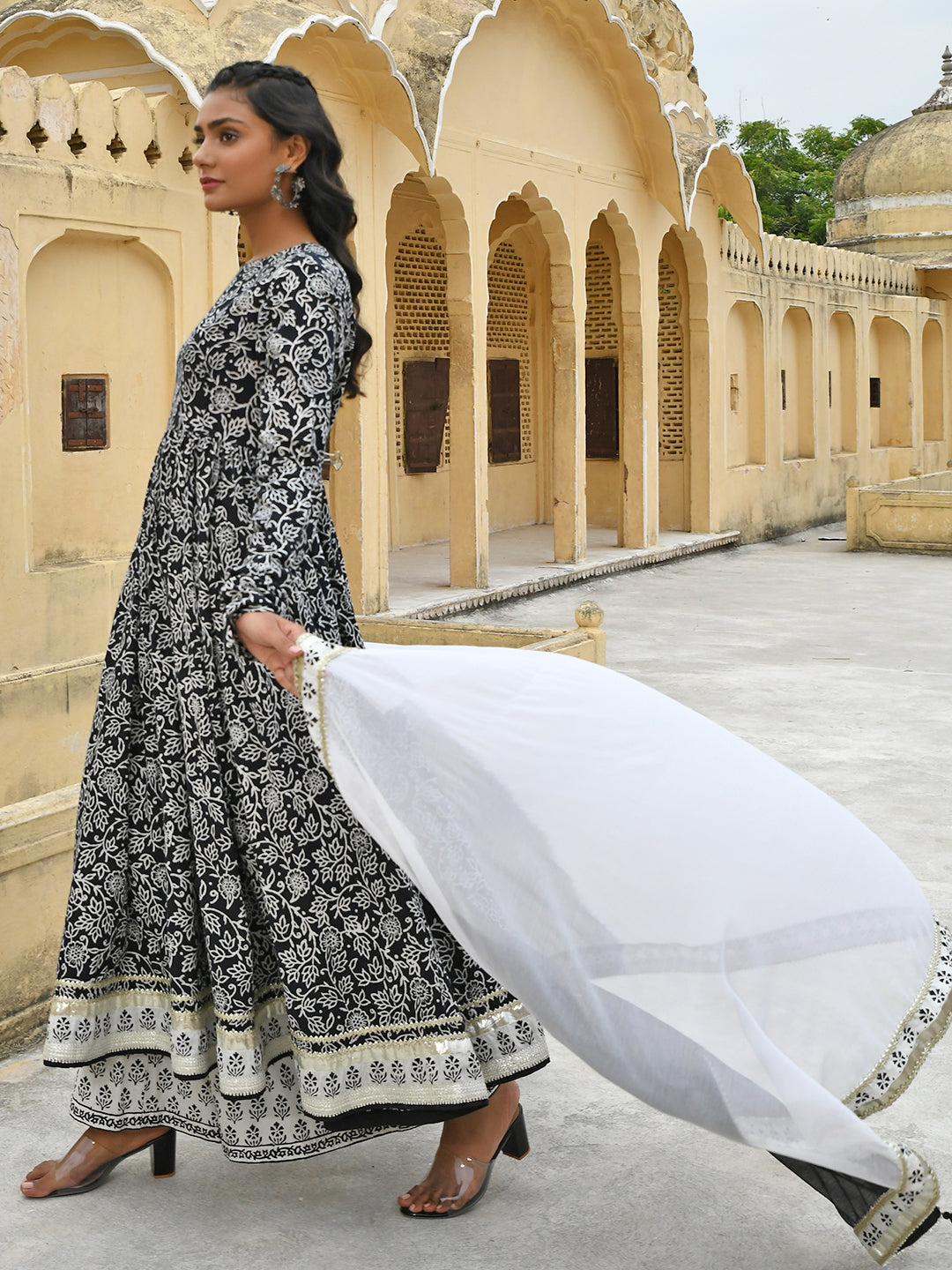 Janasya Women's Black Cotton Floral Print Kurta With Palazzo And Dupatta - Distacart