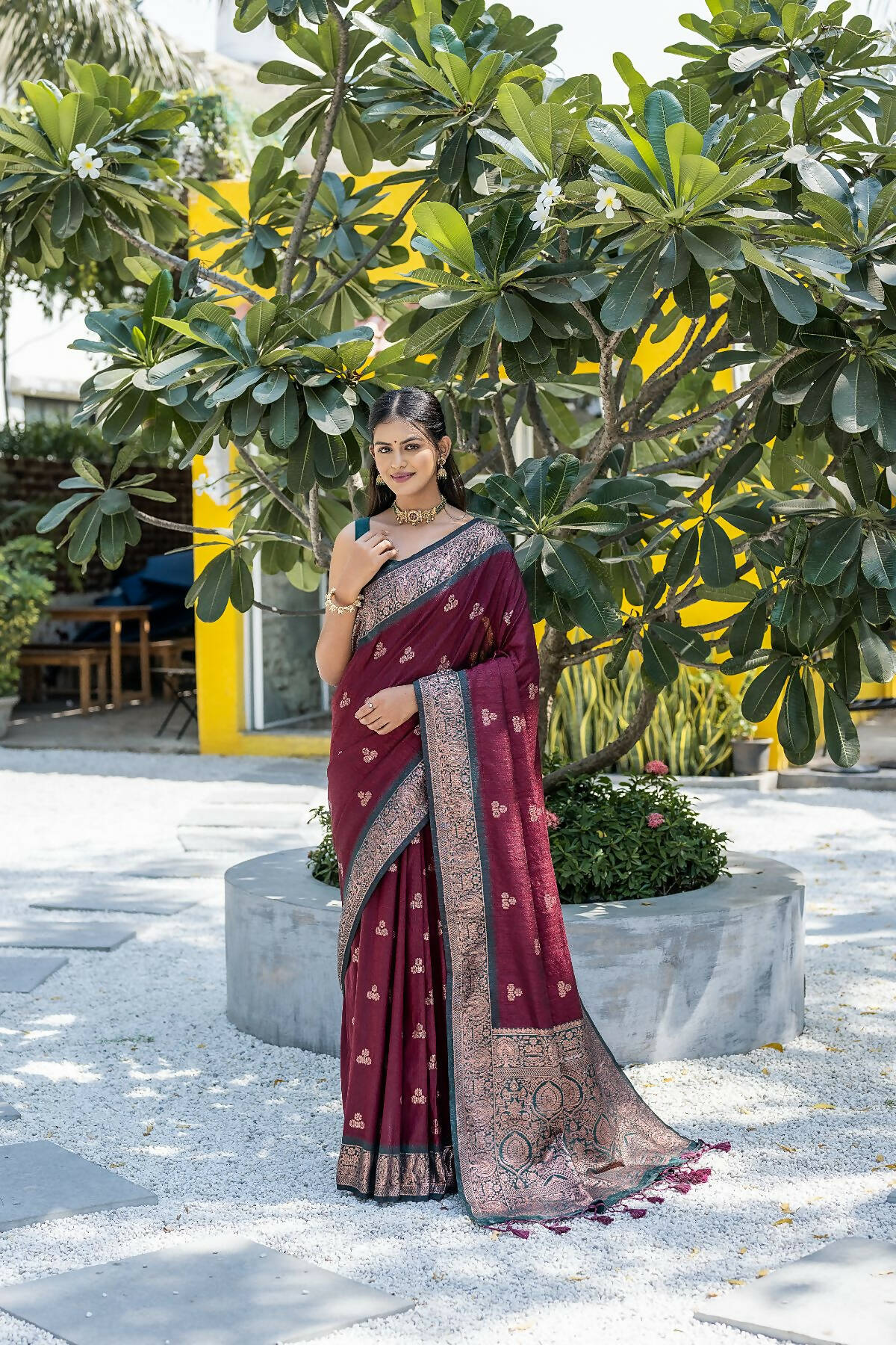 Vishnu Weaves Women's Maroon Banarasi Silk Zari Woven Saree with Blouse - Distacart