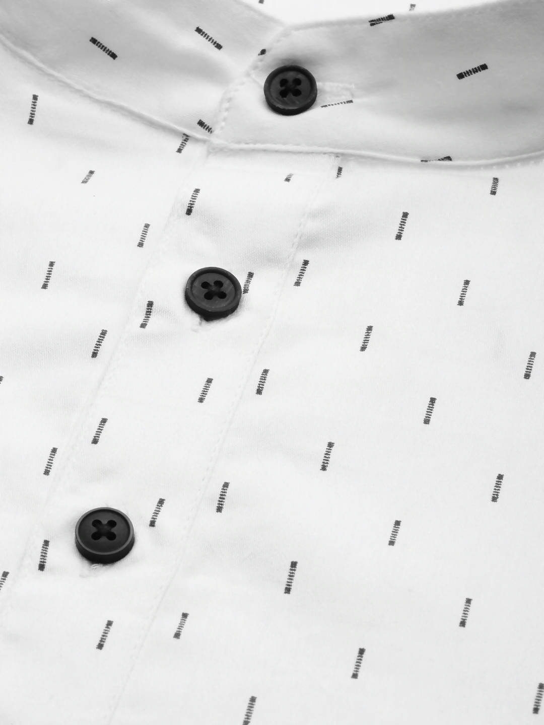 Manyavar Men White Geometric Kurta - Distacart