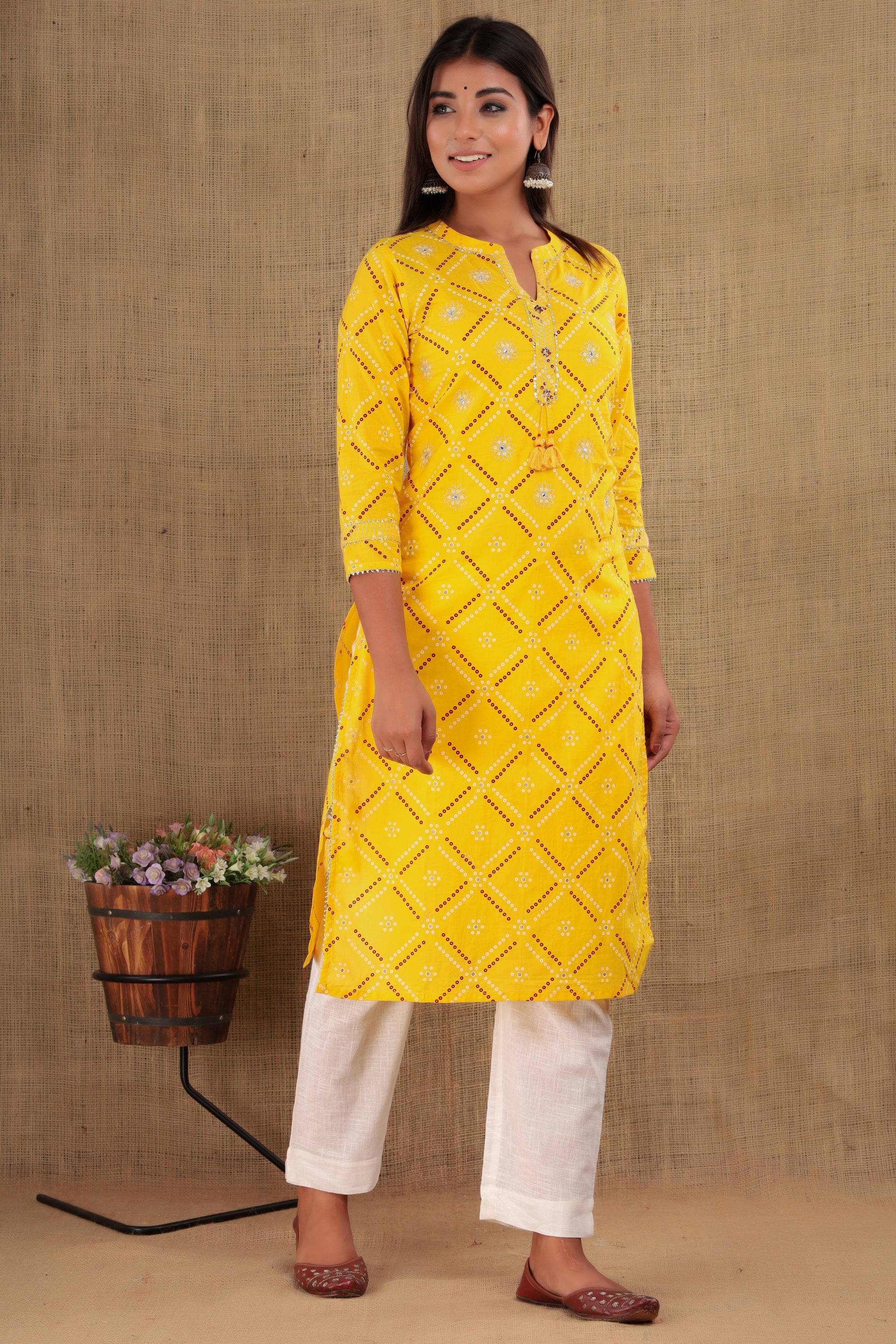 Kaajh Women's Yellow Bandhej Print Kurta Pant Set - Distacart