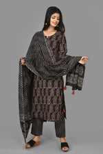 Thumbnail for Kaajh Women's Black Paisley Print Cotton Suit Set - Distacart