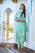 Thumbnail for Kaajh Women's Green Floral Modal Silk Suit Set - Distacart