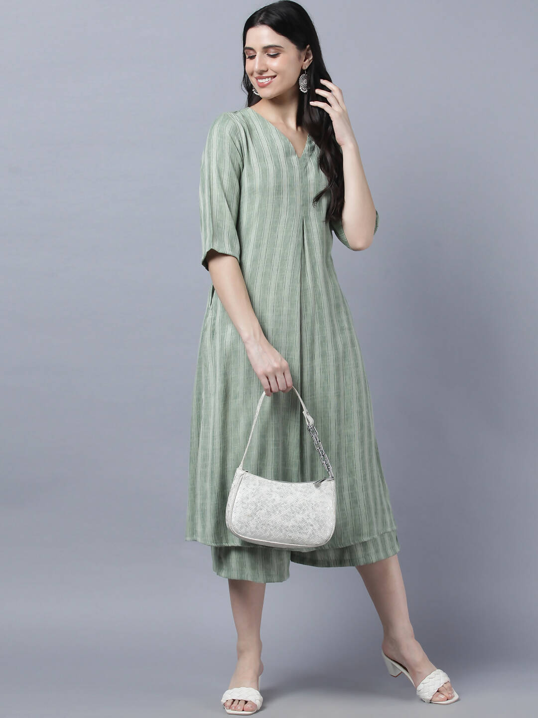 Myshka Stylish Green Cotton 3/4 Sleeve Women's Kurta Palazzo Set - Distacart